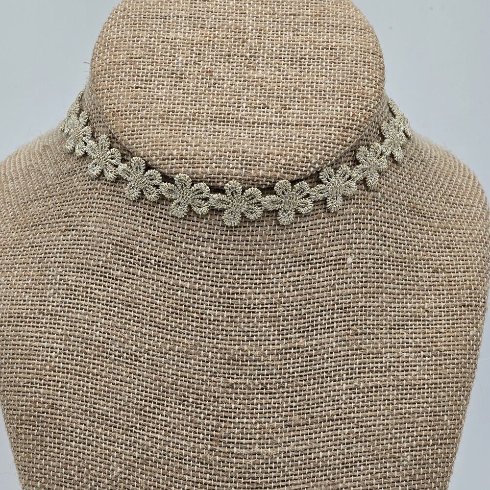 Romantic Coquette Champagne Gold Lace Flower Choker Necklace